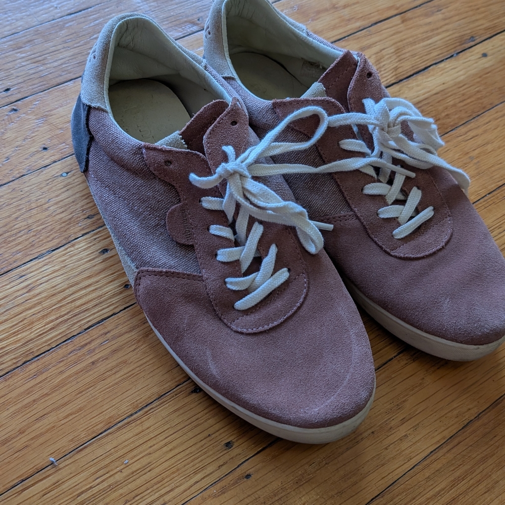 Pompeii3 Pink and Cream Flats